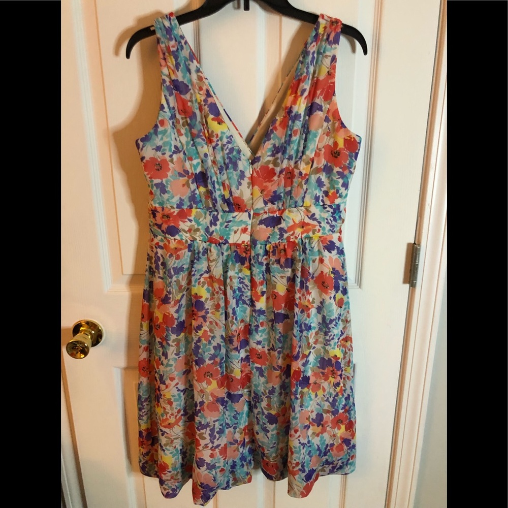 Scarlett flowered dress, size 12, pink, black, white blend